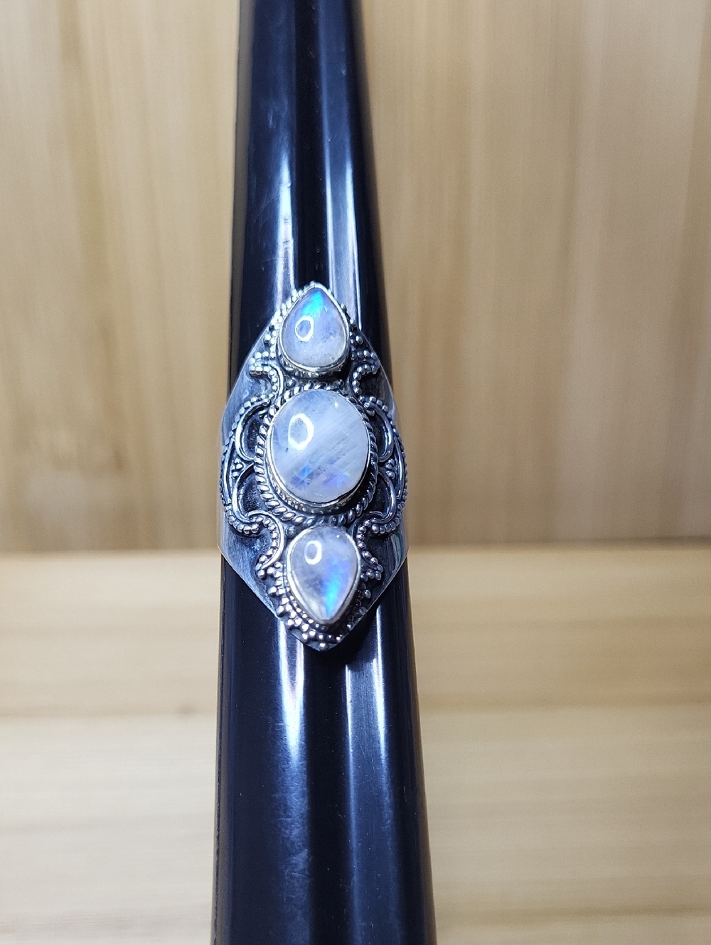 Beautiful 925 Sterling Silver Moonstone Statement Ring — White/Blue Iridescent